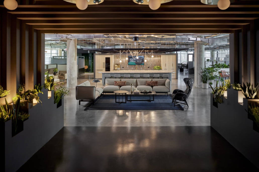 2023-Fulton-Showroom-Entry